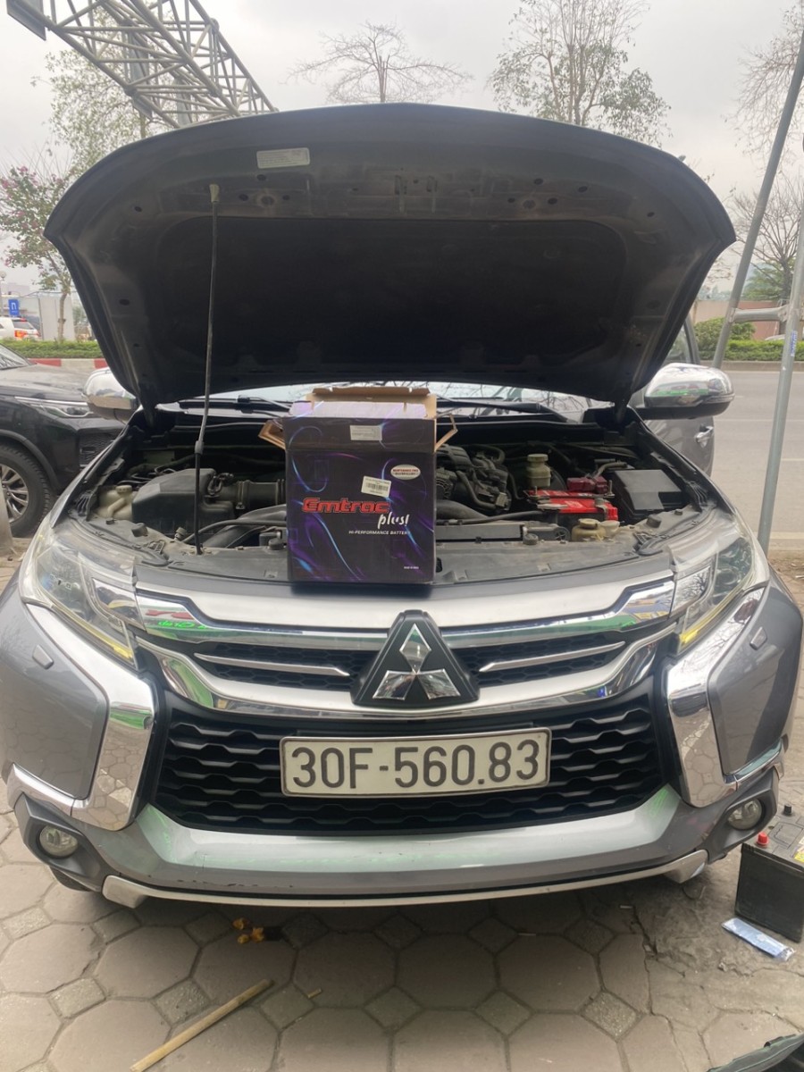 Ắc quy Emtrac Plus cho Mitsubishi Pajero Sport bảo hành 18 tháng tại HD Việt