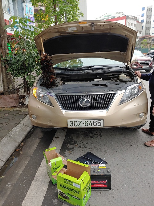 Thay Ắc Quy Amaron 100D26L Cho Lexus IS250C Bảo Hành 18 Tháng