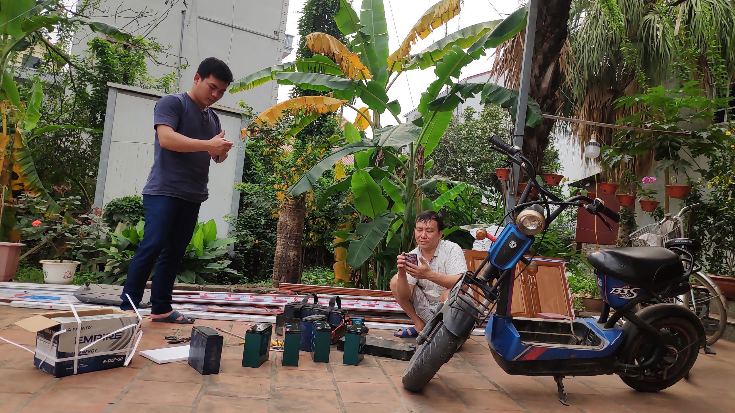HD Việt thay ắc quy xe đạp điện tận nơi tại Hà Nội